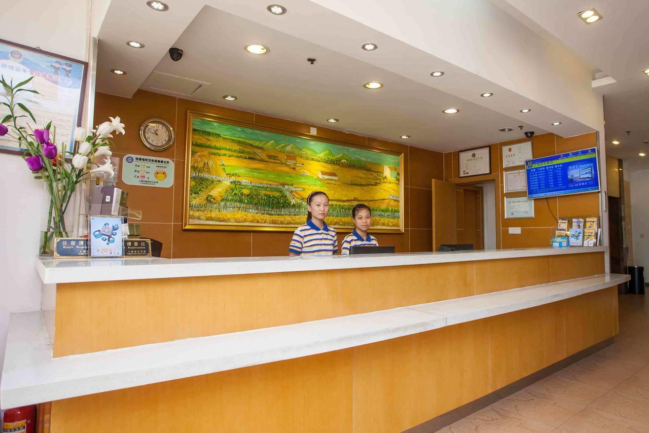 7Days Inn Dalian Harbour Square Ferry Terminal Bagian luar foto